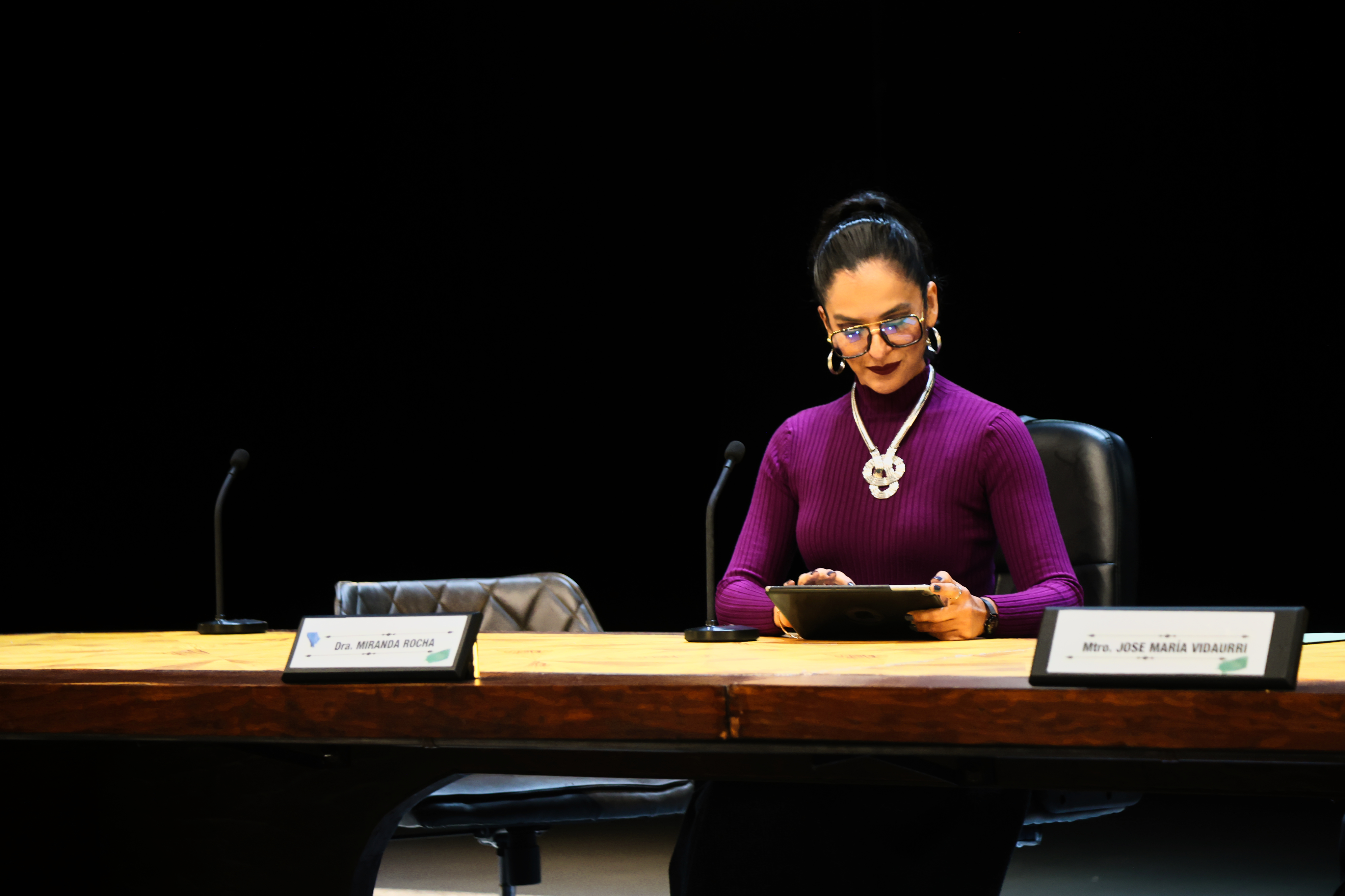 LOS CONFERENCIANTES - Photo 1